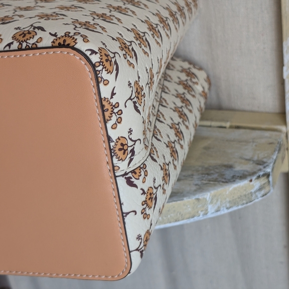 Tory Burch Blake handbag NWT - Picture 11 of 16